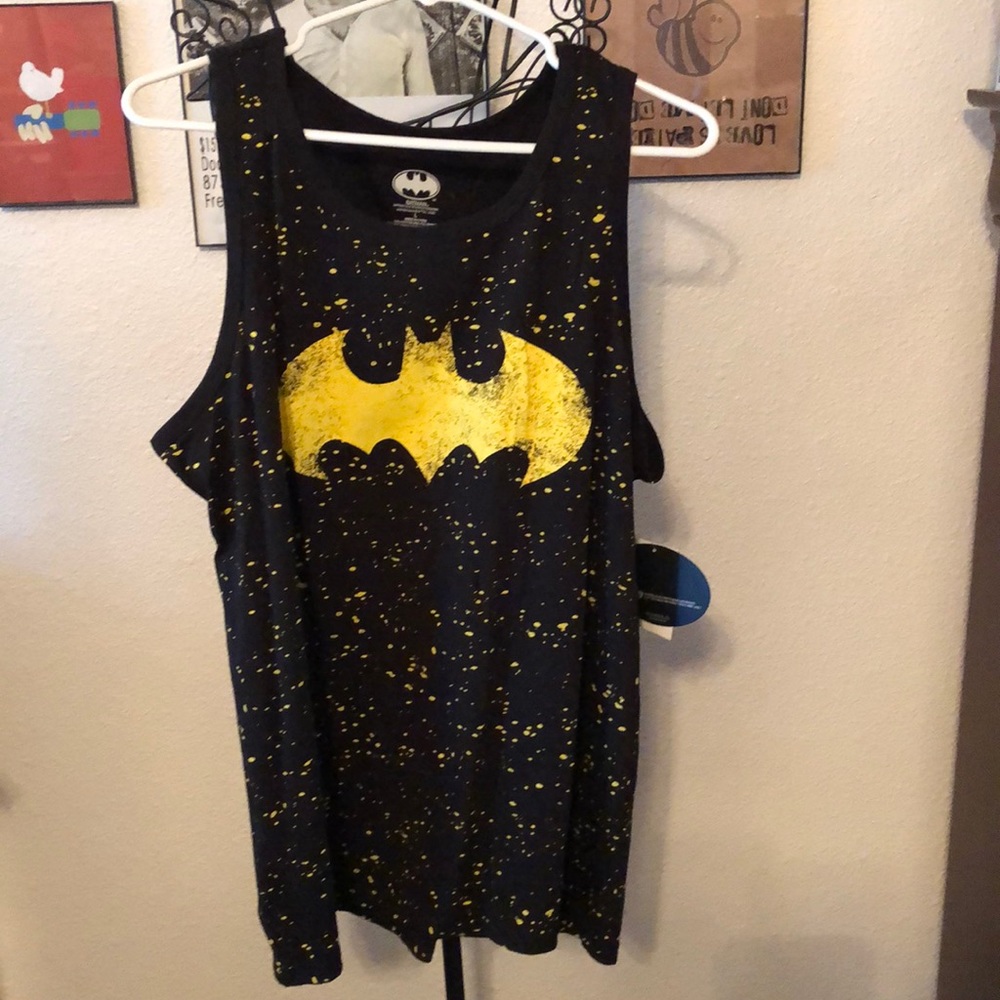 🐝🐝BNWT Men’s Superman Tank top